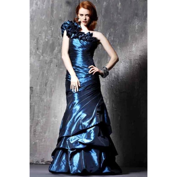 JOVANI Evening Gown 34614 Black - Picture 1 of 7